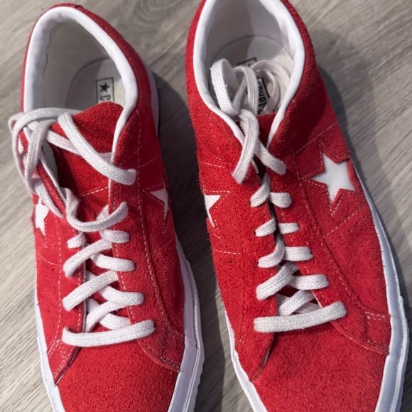 Suede converse Low Top Chuck Taylor Red Size 12 - Picture 3 of 4